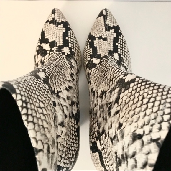 Vince Camuto SETILLEN BOOTIE Snakeskin - Picture 4 of 9